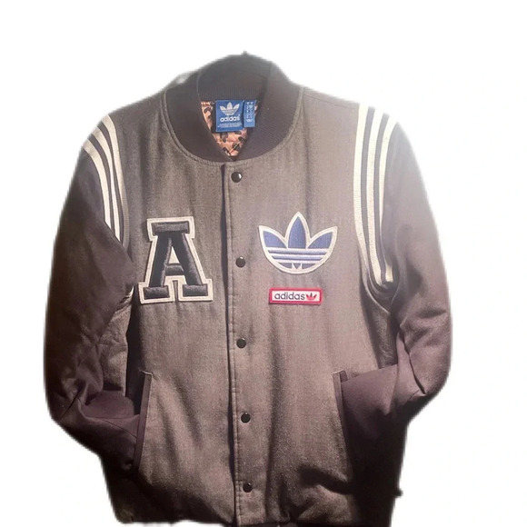 Adidas oversized lined unisex streetwear casual trend varsity bomber jacket S - Picture 2 of 5